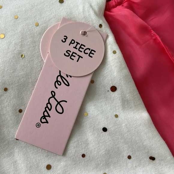 Little Lass Outfit - Picture 12 of 15